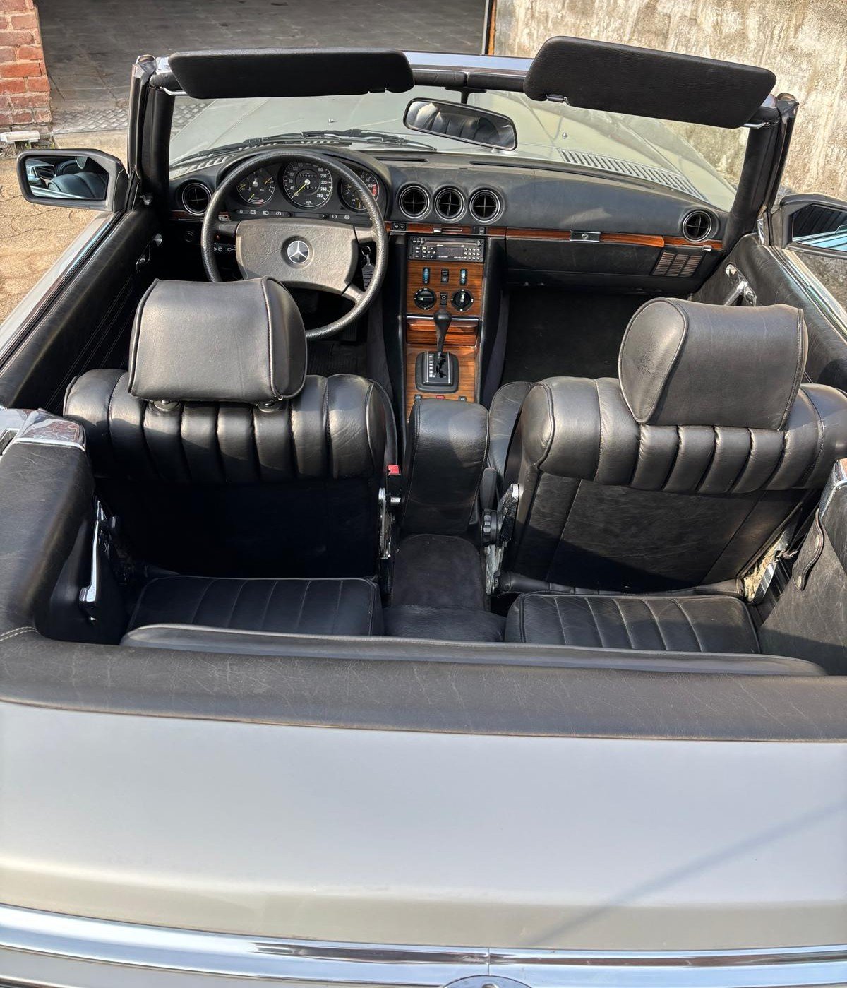 Mercedes-Benz 500 SL (1983) – Topstaat - €39 950 - Afbeelding 8