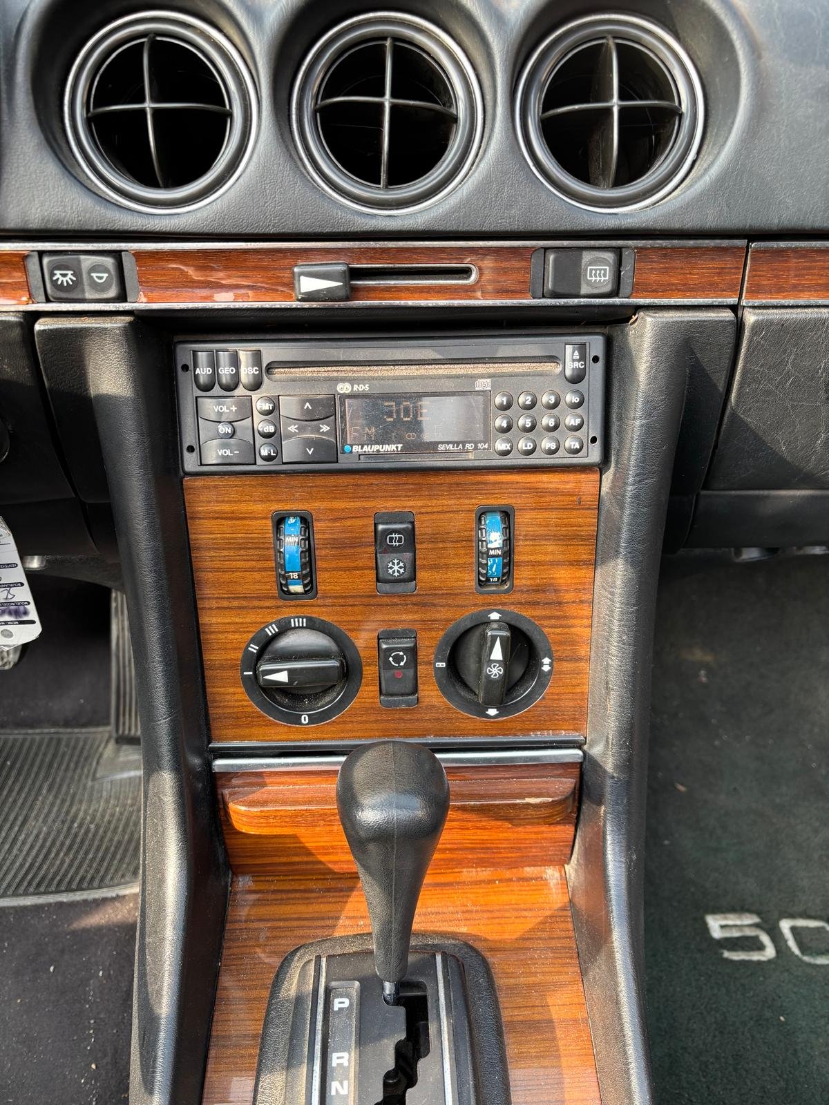Mercedes-Benz 500 SL (1983) – Topstaat - €39 950 - Afbeelding 10