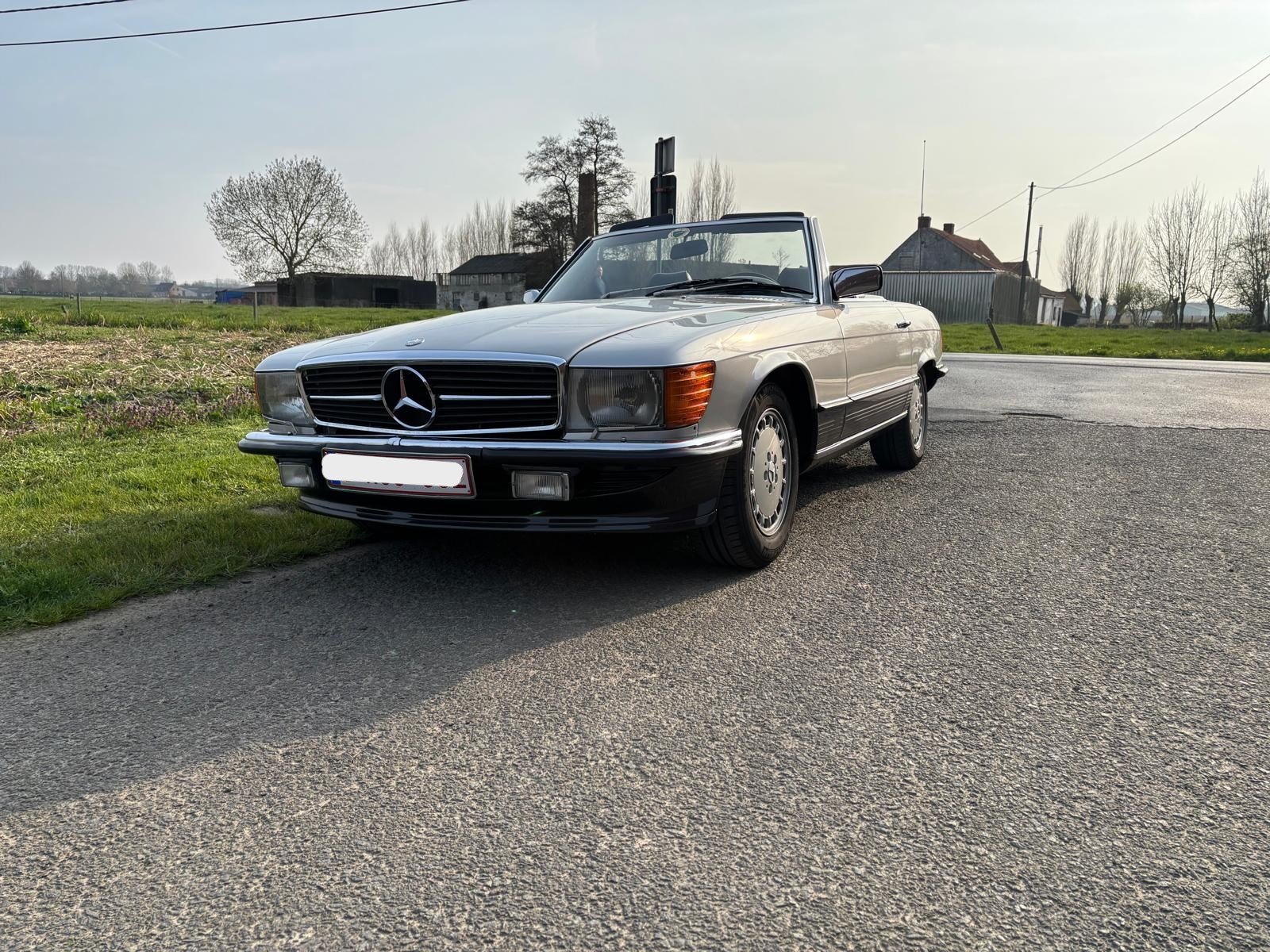 Mercedes-Benz 500 SL (1983) – Topstaat - €39 950 - Afbeelding 17