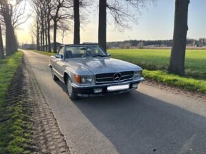 Mercedes-Benz 500 SL (1983) – Topstaat - €39 950