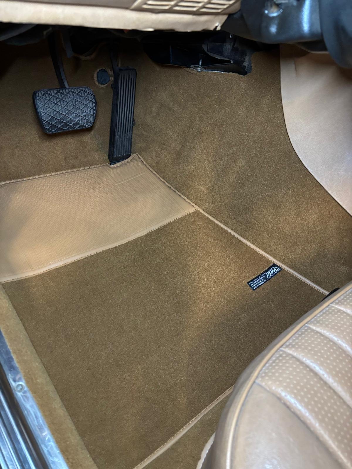 Mercedes-Benz 560 SL (1986) – Concoursstaat - €43 000 - Afbeelding 6