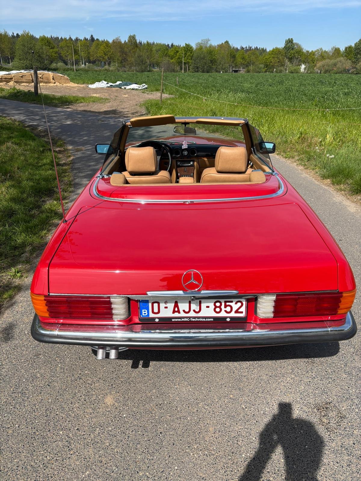 Mercedes-Benz 560 SL (1986) – Concoursstaat - €43 000 - Afbeelding 15